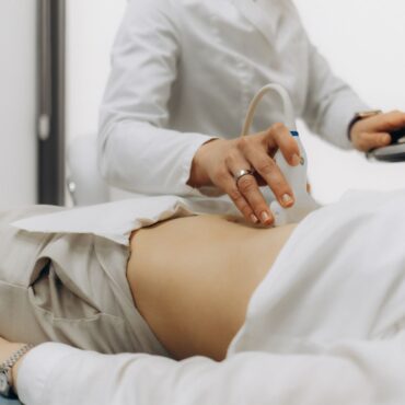 Leading voices call for the decriminalisation of women ending their own pregnancies