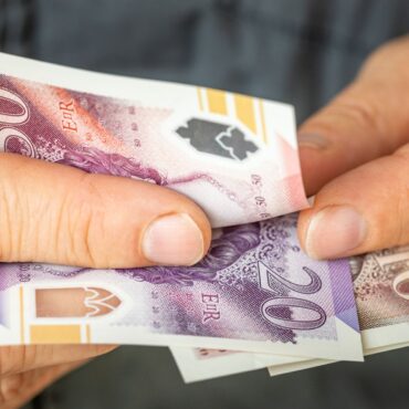 Economy just about returns to growth after two months of contraction