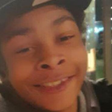Two teenagers arrested after boy, 14, was stabbed to death on London bus