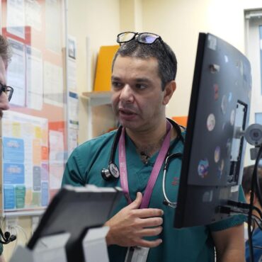 Health anxiety – not emergencies – clogging up A&E, doctors warn