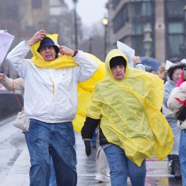 Fresh weather warnings as parts of UK brace for 70mph winds and heavy rain