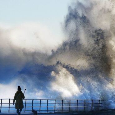 70mph gusts and heavy rain hit UK as weather warnings issued