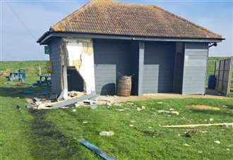 Popular seaside cafe closed after car ploughs into it