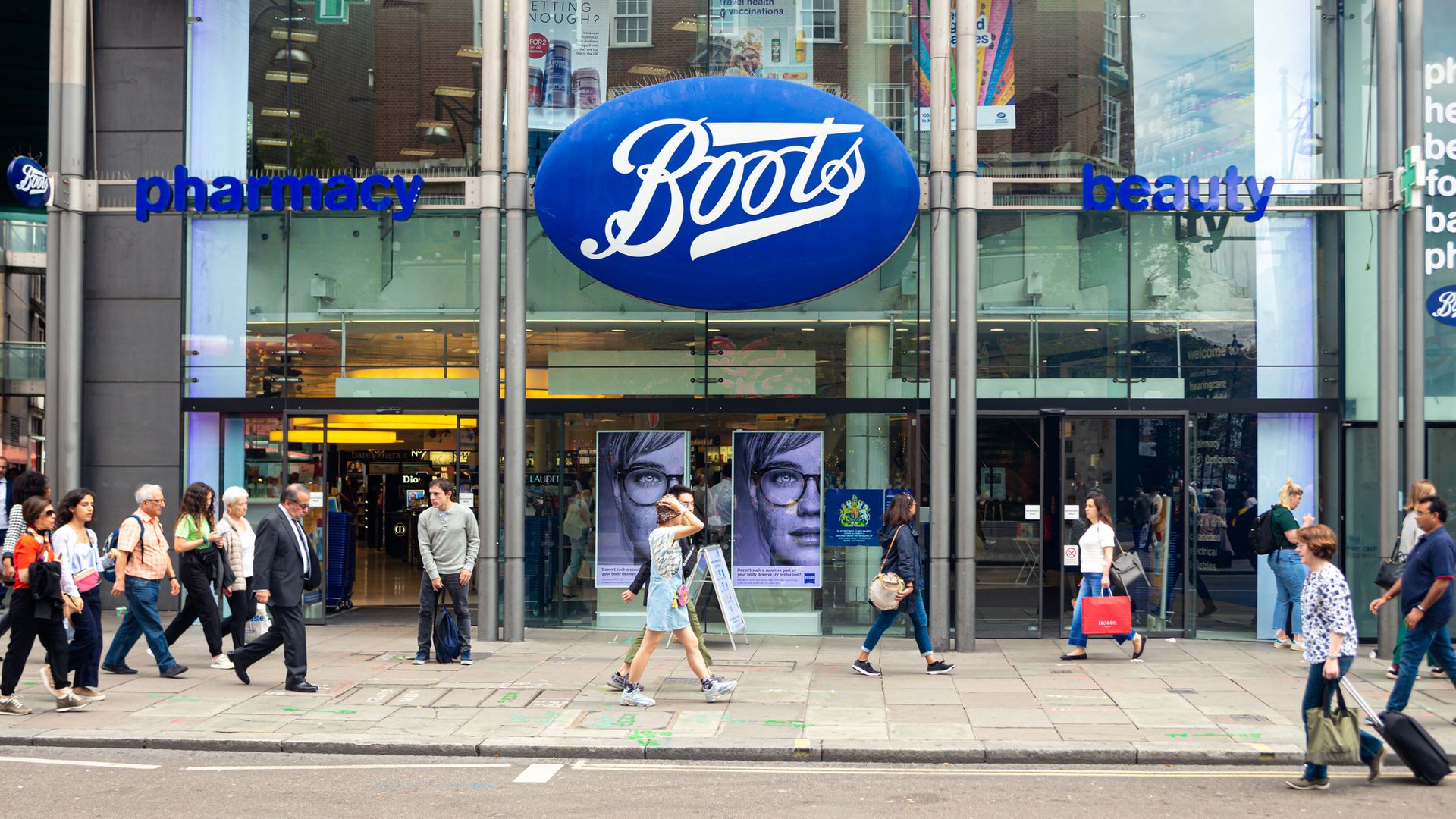 Boots’ owner sold to private equity firm
