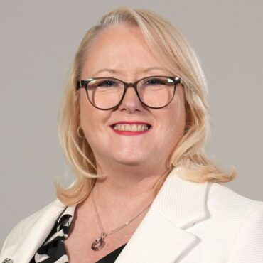 Scottish government minister Christina McKelvie dies aged 57