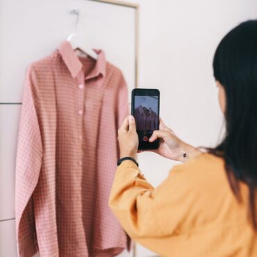 No more tax returns for side hustlers selling clothes on Vinted or making money from TikTok