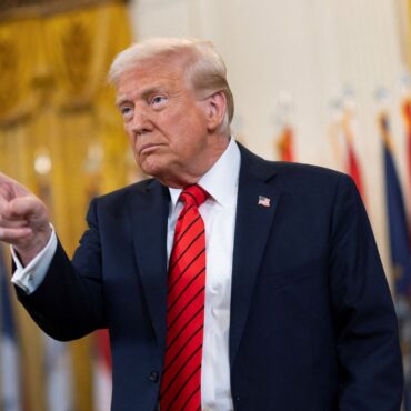 Hopes rise for limited Trump trade war escalation