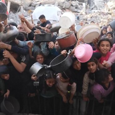 Israel breaking international law over Gaza aid blockade, UK government says for first time