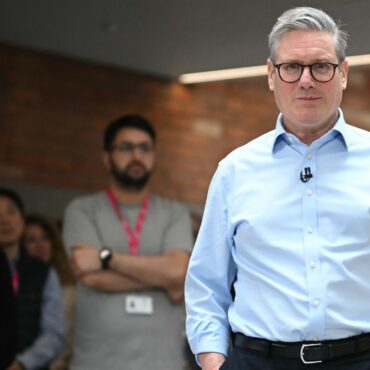 I don’t think Labour are on the right, minister insists