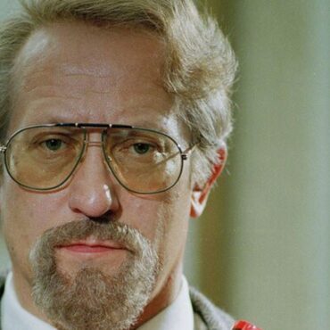 Former KGB double agent Oleg Gordievsky dies aged 86