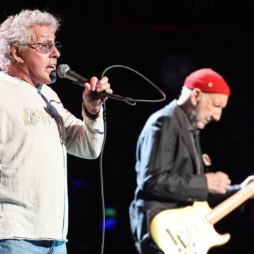 The Who’s lead singer tells fans he’s going blind during live show