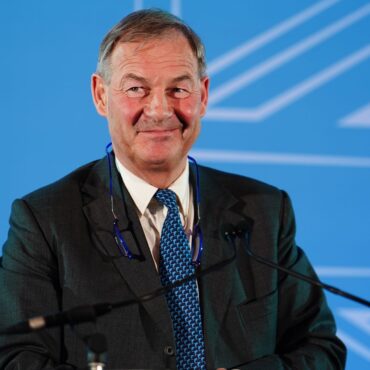 Reform UK MP Rupert Lowe reported to police over alleged threats towards party chairman