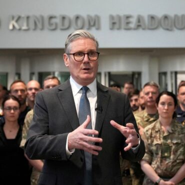 Downing Street responds to Trump envoy’s criticism of Starmer’s Ukraine plans