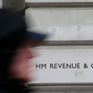 UK recruiters linked to tax avoidance after workers hit with crippling HMRC demands