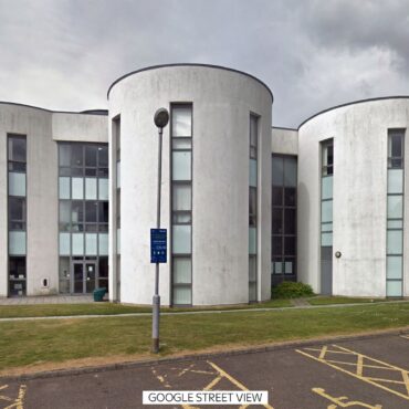 University to axe more than 600 jobs