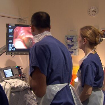 Can you identify symptoms of UK’s second deadliest form of cancer?
