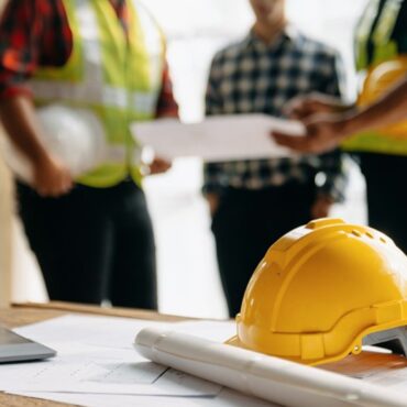 ‘I paid a builder £500 and they ghosted me’