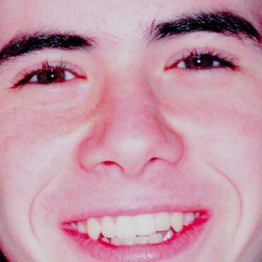 Mother of teenager stabbed to death in 2013 appeals to public to help locate final suspect