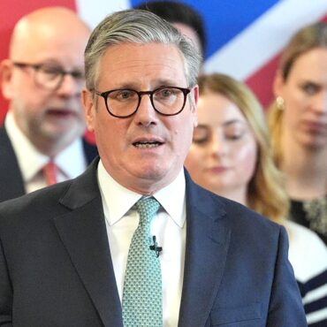 Starmer to announce more support for businesses as Trump tariffs take hold