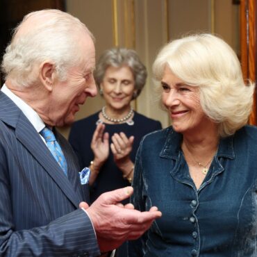 King to begin Italy tour with Queen after health concerns