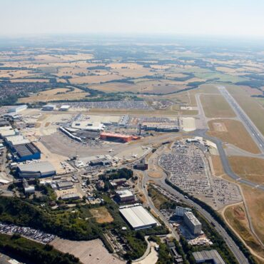 Luton Airport expansion plans approved by transport secretary