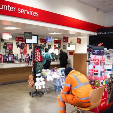 Post Office to unveil £1.75bn banking deal with big British lenders