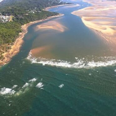 British father and son ‘drown off Australian coast’
