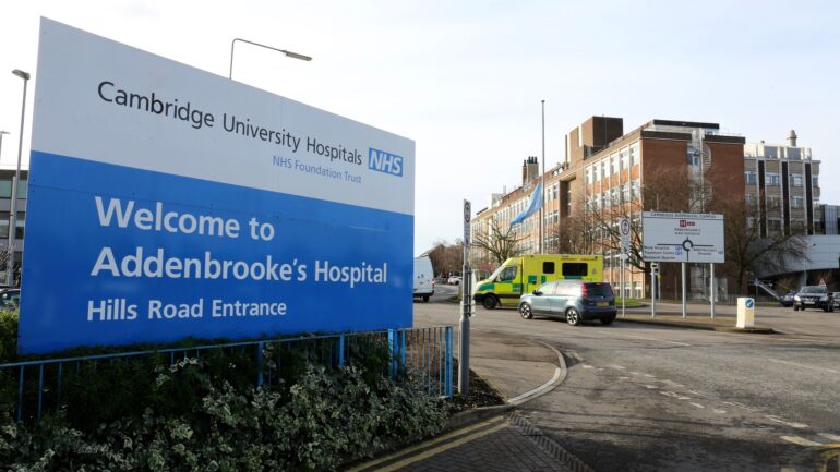 NHS trust accused of ‘covering up’ concerns about suspended surgeon should be criminally investigated, say families of patients