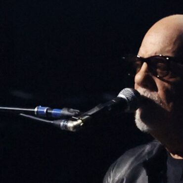 Billy Joel cancels all upcoming concerts over brain illness