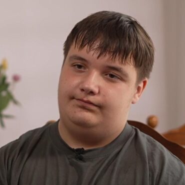 Teenager living in ‘continuous pain’ after surgeon’s ‘inappropriate’ operations