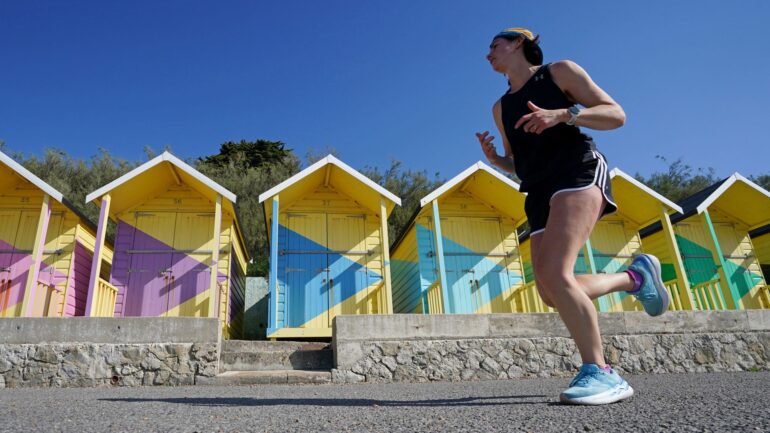 Weather to change dramatically across UK over bank holiday weekend