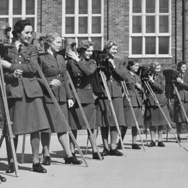 Rare photos showing how wartime films were made released in honour of VE Day