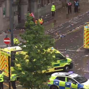 Police responding to incident at Liverpool FC parade after reports of car collision with pedestrians