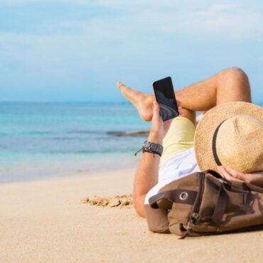 Holiday coming up? Here’s how data roaming charges compare by network