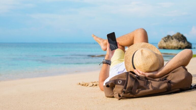 Holiday coming up? Here’s how data roaming charges compare by network