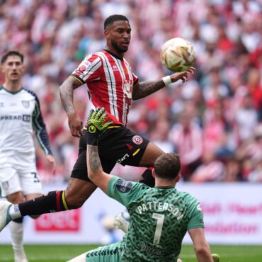 Sheffield United beating Sunderland in Championship play-off final: Follow live updates