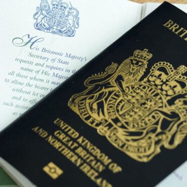 Government to announce new English language and British citizenship requirements for migrants