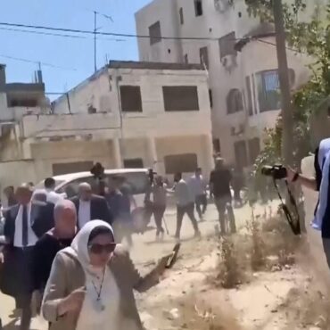 UK calls for investigation after IDF fired warning shots as British diplomats travelled through West Bank