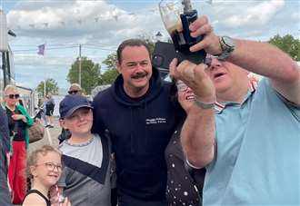 Fans meet the Dyers at holiday park open day