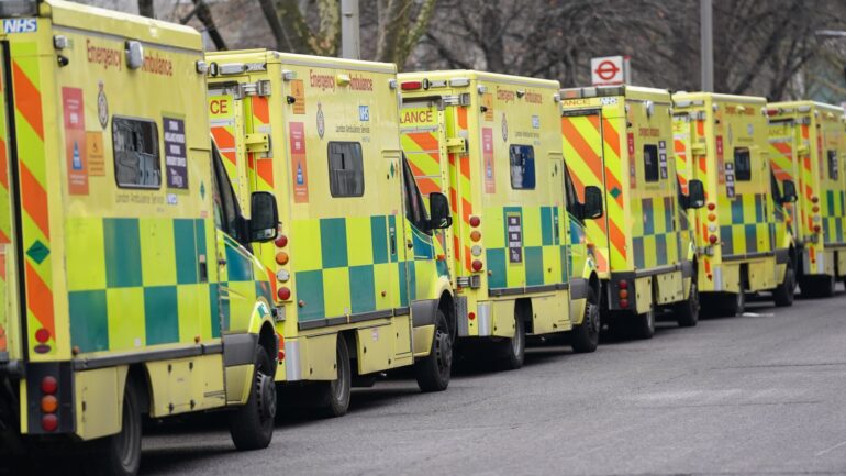 Labour pledges to end ‘corridor care’ with almost £450m NHS investment