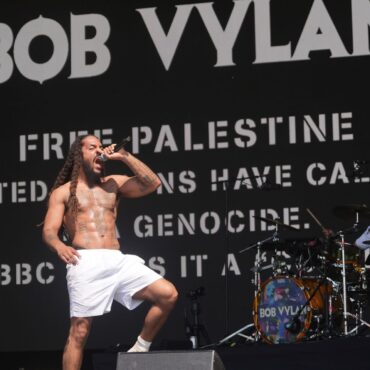 Glastonbury organiser says anti-IDF chants ‘crossed a line’