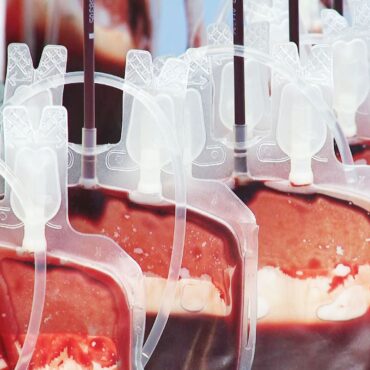 NHS warns one million blood donors needed to avoid ‘red alert’ shortage