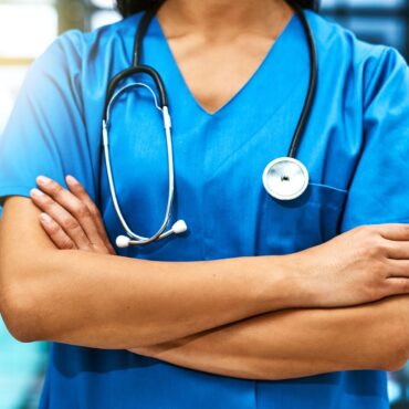‘He didn’t understand he was dying from cancer’: Anonymous nurse reveals what her job is like
