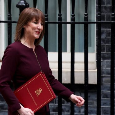 Reeves to invest ‘billions’ at spending review as voters ‘yet to feel’ benefits of Labour government