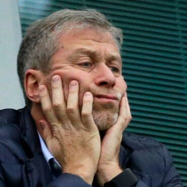Rachel Reeves threatens to sue Roman Abramovich