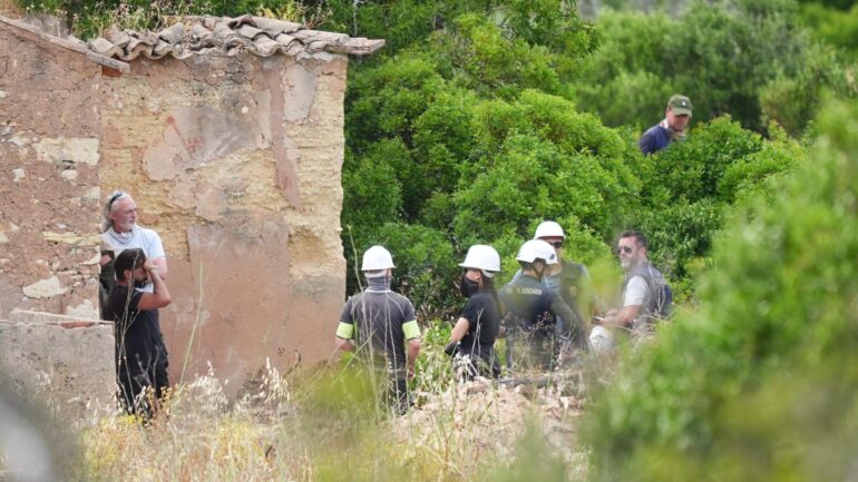 Abandoned buildings examined in Madeleine McCann search as ground radar may be deployed