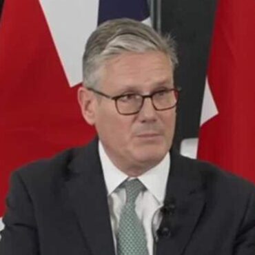 Starmer defends suspending rebel MPs after backbench criticism