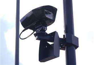 Arrests after plans to destroy ULEZ cameras