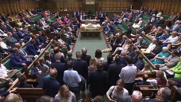 Starmer survives rebellion as watered-down welfare cuts pass key vote