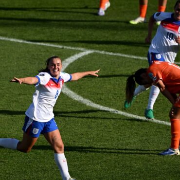England take convincing lead over Netherlands in crucial Women’s Euros game